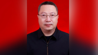 江西萬年縣委常委、宣傳部部長毛文飛改任萬年縣委四級調(diào)研員