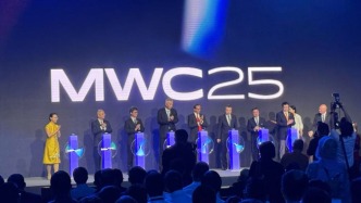 GSMA会长白德伟：预计到2030年中国移动经济体量将达2万亿美元