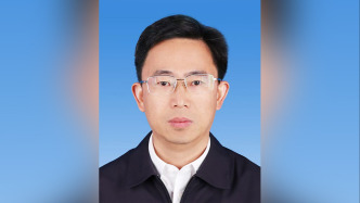 石如根跨省任新疆工信厅副厅长，连续多名年轻干部调任新疆