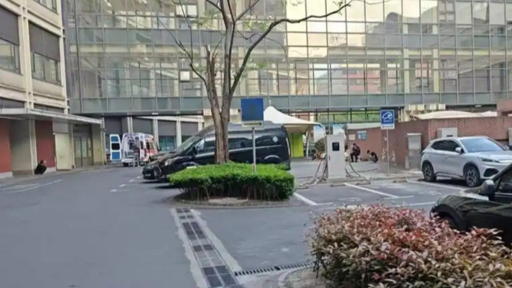 马上评｜救护车800公里收费2.8万，是否“天价”应彻查