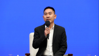 曾“千里背母上大學(xué)”的劉秀祥：愿做一盞燈照亮山里娃的未來(lái)