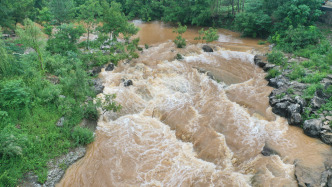 今年首个红色山洪灾害气象预警发布，局地发生山洪灾害可能性很大