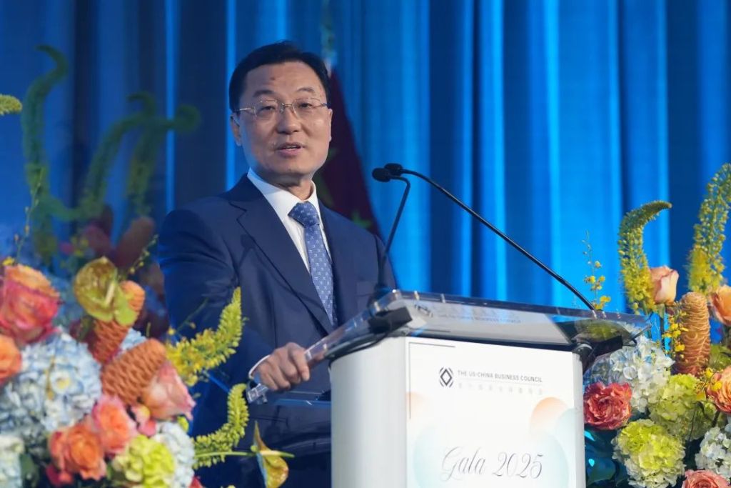 中国驻美大使谢锋：贸易逆差不等于吃亏，我想买的你不卖怎么解决逆差？