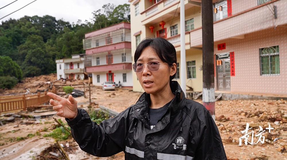 提前预警、冒雨转移57人，茂名村干部刘名芳被表彰