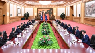 习近平会见新西兰总理拉克森