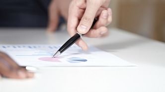 路勁基建：擬修改5筆美元優(yōu)先票據(jù)付息計劃并豁免違約