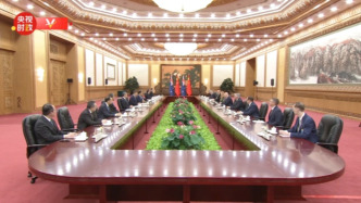 视频丨习近平：共同推动中新全面战略伙伴关系在新的10年取得更大发展