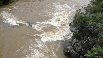 红色山洪灾害气象预警！这些区域发生山洪灾害可能性很大