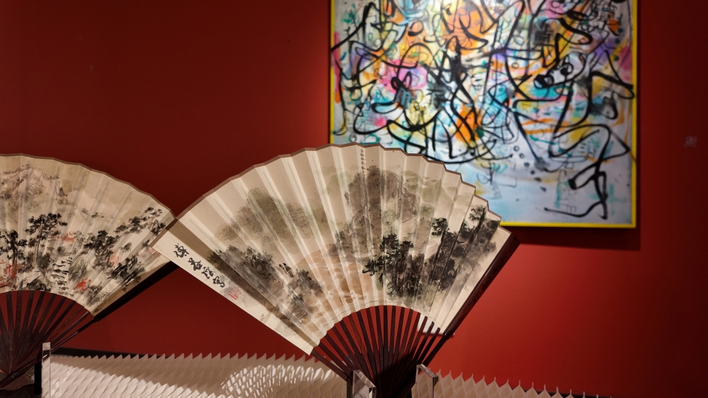 传统扇画呈现当代水墨，“风口摩登”上海展出