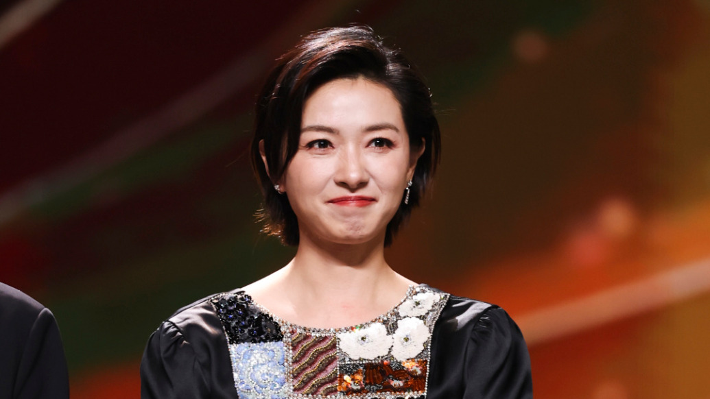 萬茜獲第27屆上影節(jié)最佳女主角：長夜將盡之后真的是黎明