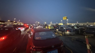 浦东机场出租车“短途之困”何以再优化？