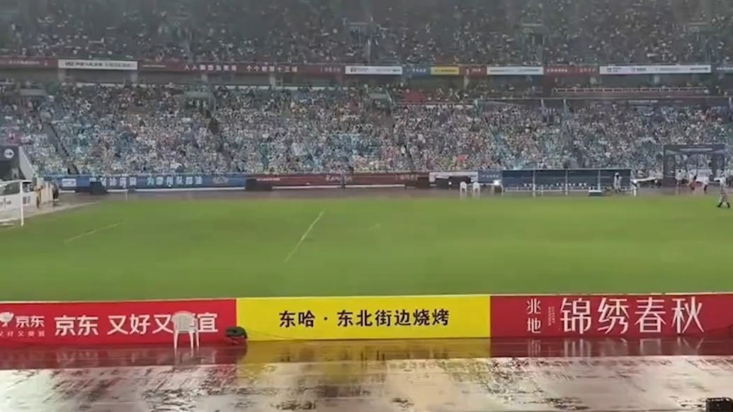 烧烤大排档赞助“苏超”爆火，老板娘点赞常州营商环境