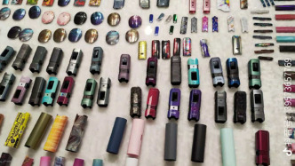 贩毒女头目年仅17岁，贩毒团伙含多名未成年人