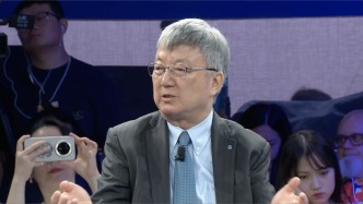 朱民：一線的簡(jiǎn)單重復(fù)工作都會(huì)被AI替代，是根本的結(jié)構(gòu)變化而非人數(shù)變化