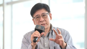 長篇小說《萬川歸》，聚焦六零后知識分子生命歷程