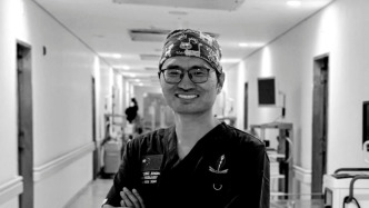 救人犧牲援坦醫(yī)生張軍橋獲評(píng)“濰坊市見(jiàn)義勇為英雄”