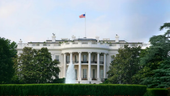 特朗普稱與普京通電話，討論解決伊朗問題