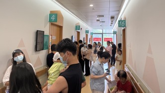 延時門診、周末不停診、增加放號量，上海多家兒科?？漆t(yī)院優(yōu)化服務