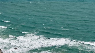 南海熱帶低壓已在海南文昌沿海登陸，預(yù)計(jì)在廣東徐聞二次登陸