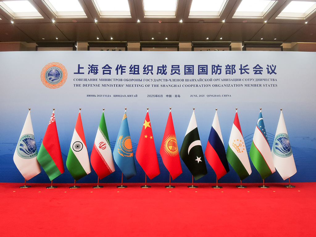 上合组织国防部长会议在青岛举行，多场双边防长会晤受关注