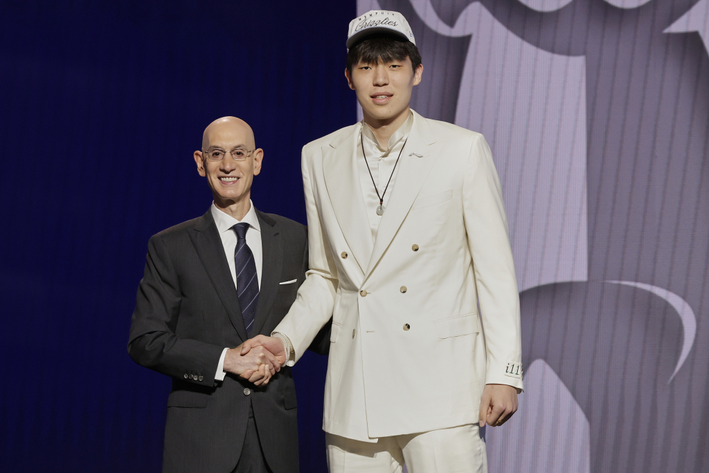 NBA开拓者队总经理：会重点培养杨瀚森，他将有光明的未来