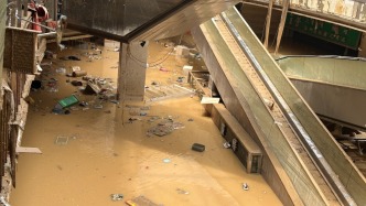探访贵州榕江县最大商场排涝：洪水倒灌负一楼，仍需一两天才能抽完