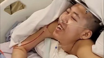 “痊愈后希望成為有能力的人！”折疊男孩歷經(jīng)4次高難度手術(shù)，終于實現(xiàn)平躺