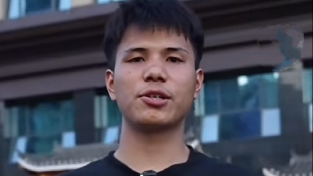 从“云端”毕业到“泥泞”救灾, 因毕业典礼走红的小伙,火速返乡做救灾志愿者