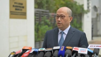 郑雁雄任全国人大教育科学文化卫生委员会副主任委员