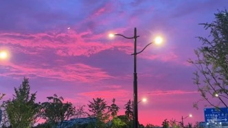 六月的天像娃娃的脸，大风大雨后魔都又见绝美晚霞