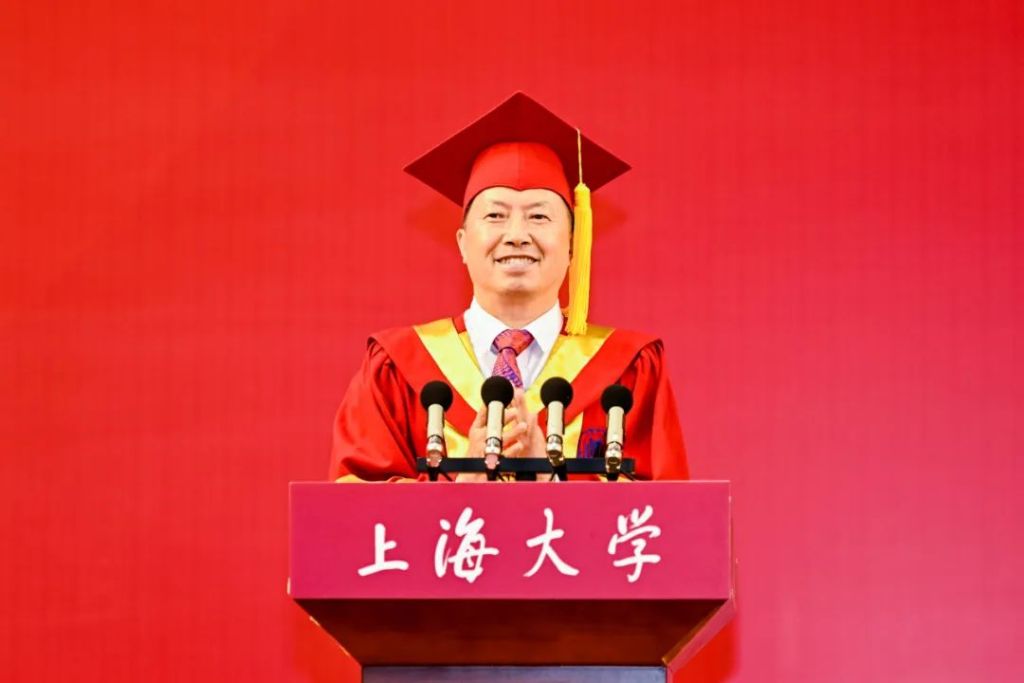 毕业季｜上大校长寄语毕业生：做时代的解码者、行动派、弄潮儿