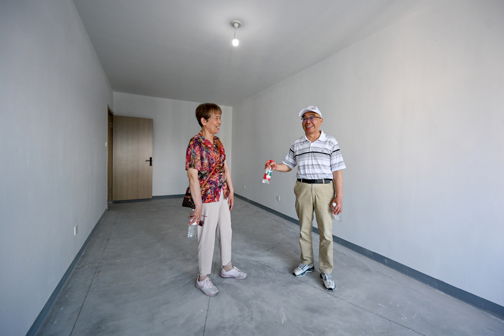 魔都眼｜上海最大“原拆原建”小区居民喜提新居：年底入住