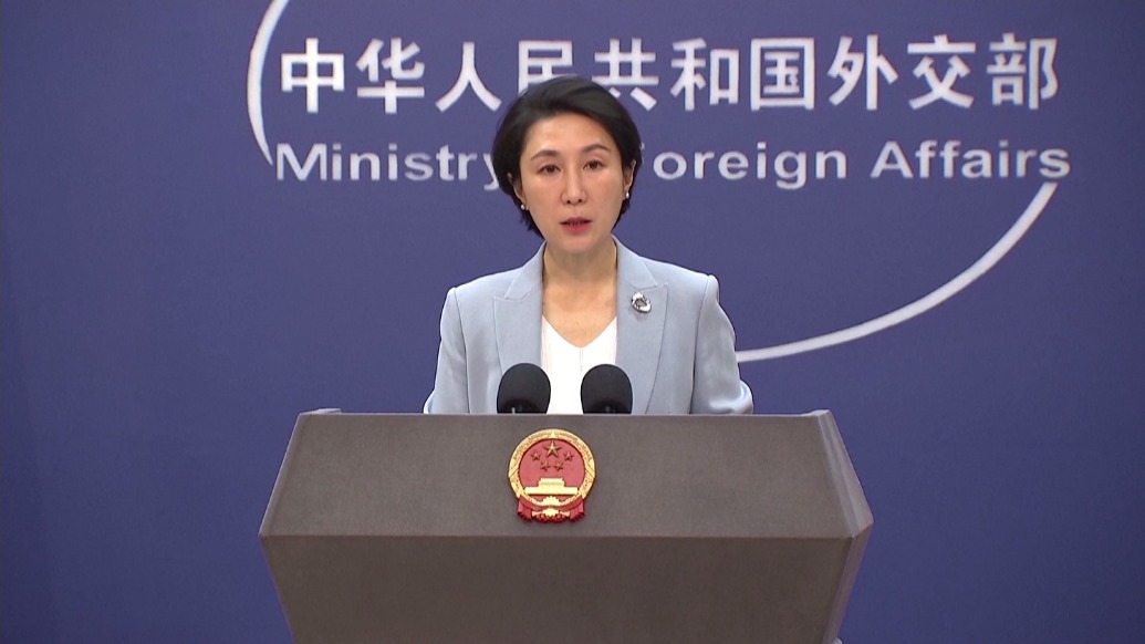 中国战机驱离外机画面公布，外交部回应