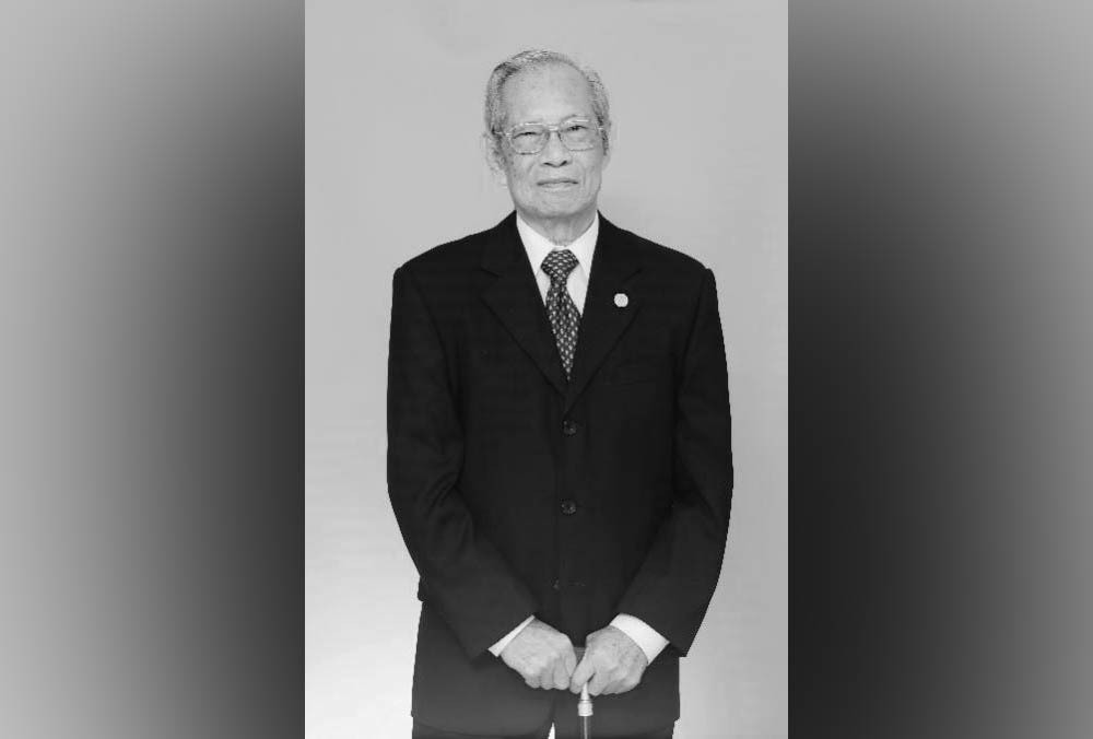 著名光谱学家、分析化学家和教育家黄本立院士辞世