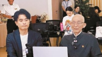 “80个字的誓词我走了80年”，解放日报：92岁新同志给年轻党员哪些启示