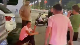 男子带12岁女孩开房？眉山警方：刚见面就被女孩父母拦截，案情正调查