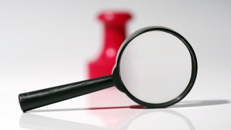 工人日报社评：乱摊派被拒后对企业“执法”？如此任性不能放任