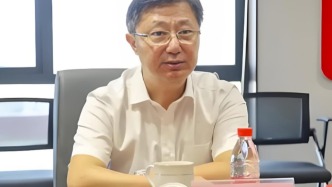 张雪松被“双开”：公款购买赠送礼品、隐瞒不报家庭房产