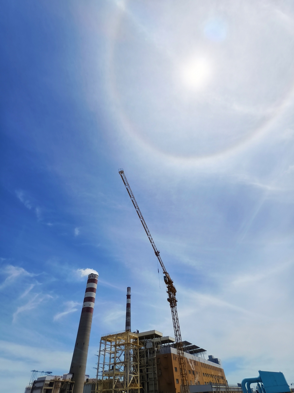城事·战高温 | 太阳自带光环！今天你拍到“日晕”了吗？ 第4张