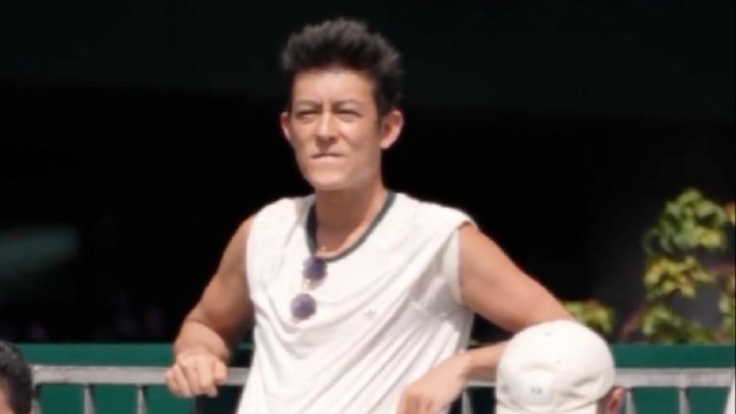 陳冠希溫網(wǎng)全程站立助威，王欣瑜直言激動(dòng)開心