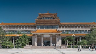 8月至9月舉辦紀(jì)念中國(guó)人民抗日戰(zhàn)爭(zhēng)暨世界反法西斯戰(zhàn)爭(zhēng)勝利80周年美術(shù)作品展