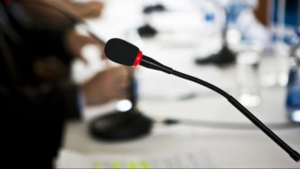 世界和平論壇｜劉建超答澎湃：全球傳統(tǒng)安全威脅回歸，亞洲方式可以借鑒