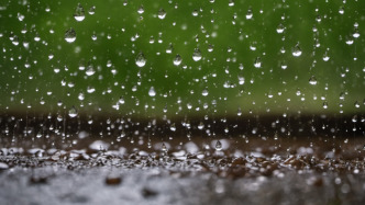 成都發(fā)布暴雨紅色預(yù)警信號，啟動防汛三級應(yīng)急響應(yīng)