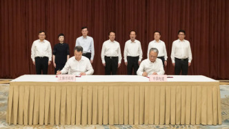 上海市政府與中國(guó)電建簽署戰(zhàn)略合作框架協(xié)議，龔正丁焰章出席并見證簽約