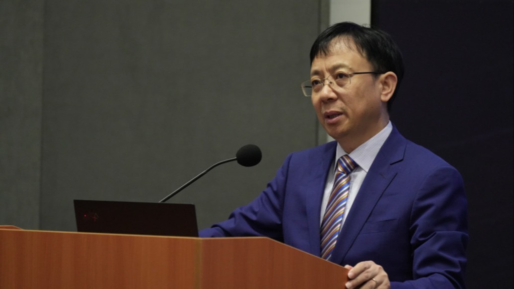 吴心伯谈中美关系红线:特朗普必须澄清台湾问题立场