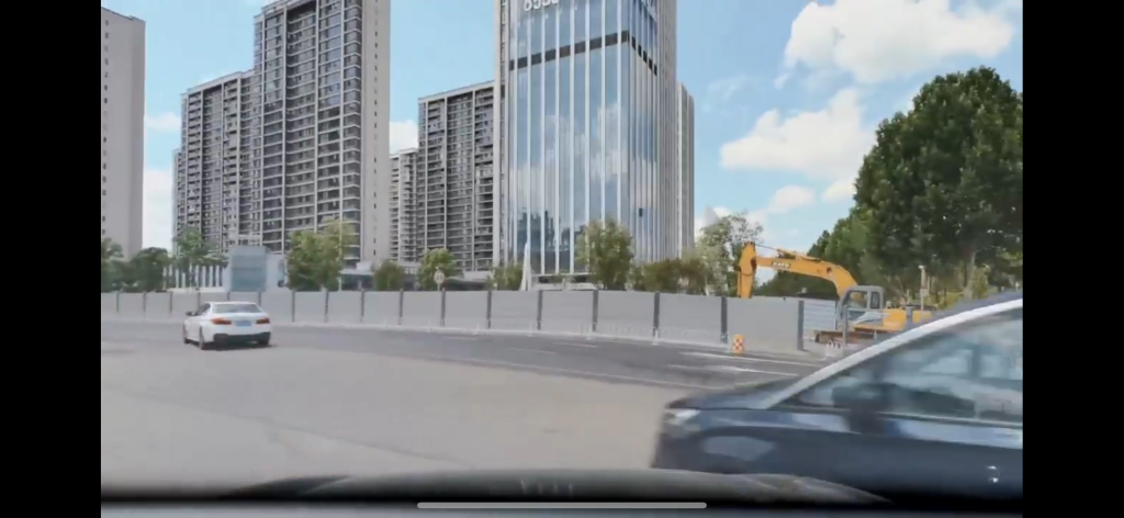 问界车主开智驾致碰擦要求逾百万赔偿，售后称客户诉求过高