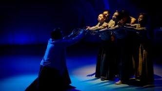 在百年音樂廳，看一出小鳥與少年的故事