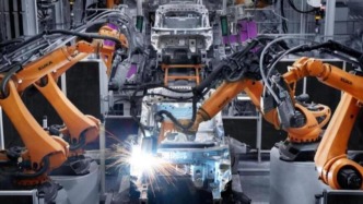 經(jīng)濟(jì)日報(bào)：為車市“內(nèi)卷式”競爭踩剎車