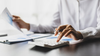 中国海外发展：前6月销售1201.50亿元，6月逾百亿购入五幅地块