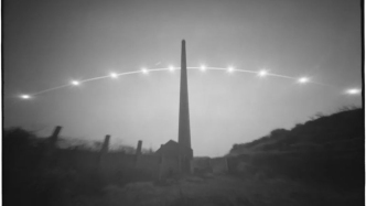 用针孔摄影“逐日”的摄影师